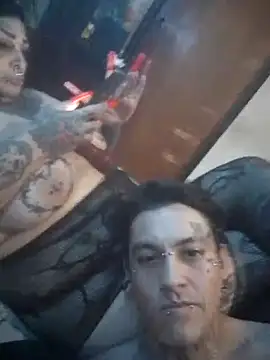 Snapshot of mariangrind chatting on 09-21-25, 02:19 mariangrind online show from 09-21-25, 02:19