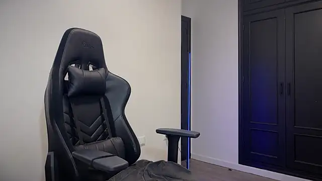 s meow online show from 09-30-25, 09:42