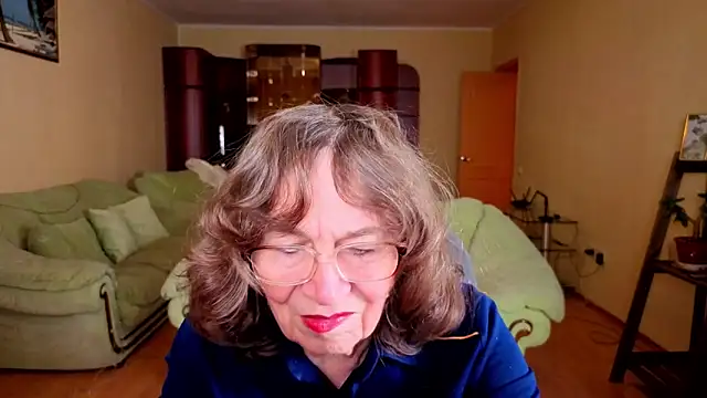 Betty Brick online show from 12-03-25, 05:37