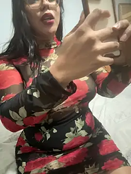 Snapshot of karysweetbeaury chatting on 11-04-25, 01:59 karysweetbeaury online show from 11-04-25, 01:59