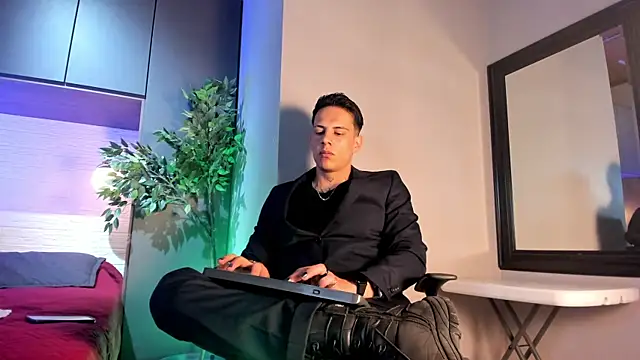 Dustin Sonne online show from 06-03-26, 03:31