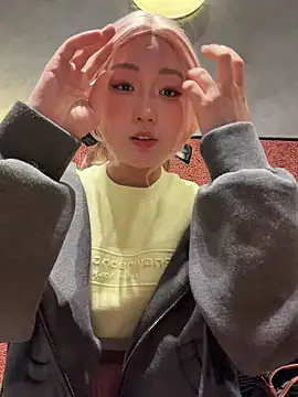 winter11 online show from 11-13-25, 04:44