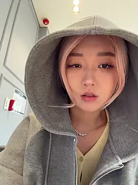 winter11 online show from 03-06-26, 06:43