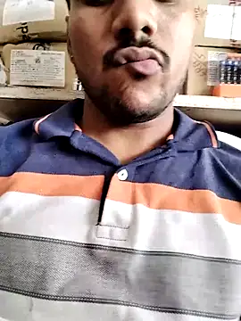 Snapshot of its_aadi121 chatting on 09-09-25, 06:35 its aadi121 online show from 09-09-25, 06:35