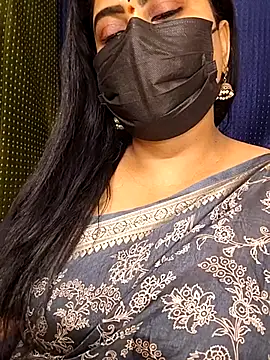 honey-flower online show from 09-23-25, 06:22