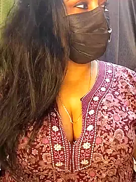 honey-flower online show from 02-18-26, 06:26