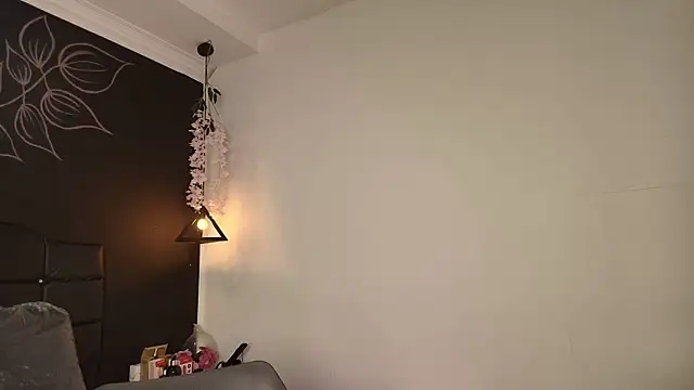 Snapshot of Aleecandrews chatting on 11-18-25, 07:07 Aleecandrews online show from 11-18-25, 07:07