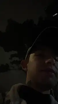 Snapshot of Aleecandrews chatting on 12-05-25, 02:31 Aleecandrews online show from 12-05-25, 02:31