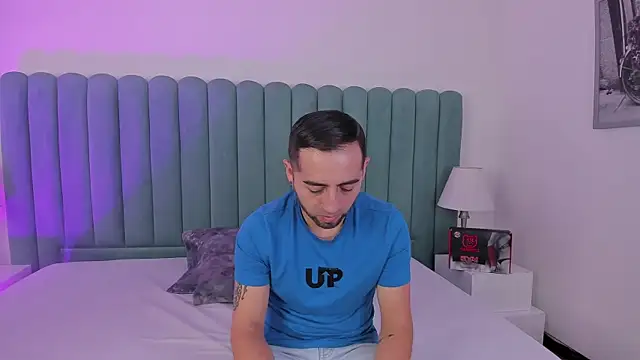 Snapshot of Lushian_ chatting on 09-17-25, 02:30 Lushian  online show from 09-17-25, 02:30