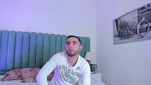 Lushian  online show from 02-04-26, 02:12