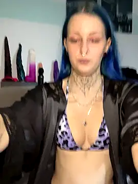 Snapshot of Seductively4_20 chatting on 09-12-25, 04:40 Seductively4 20 online show from 09-12-25, 04:40