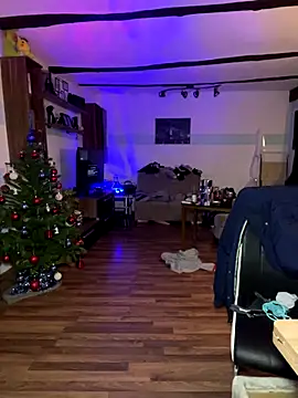 Snapshot of Seductively4_20 chatting on 11-27-25, 03:41 Seductively4 20 online show from 11-27-25, 03:41