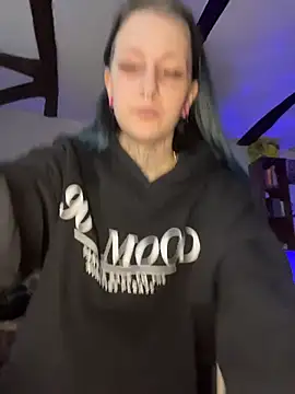 Snapshot of Seductively4_20 chatting on 02-24-26, 04:16 Seductively4 20 online show from 02-24-26, 04:16