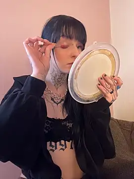 Seductively4 20 online show from 04-30-26, 09:15