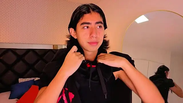 ryo light online show from 10-16-25, 08:10