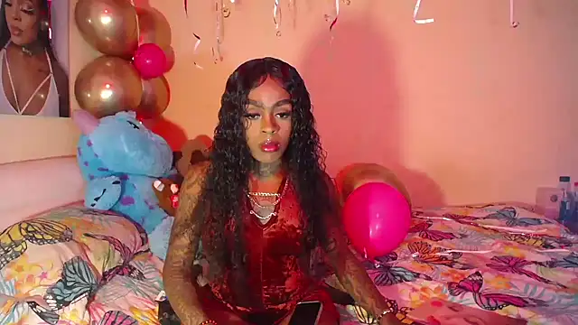 Snapshot of pink_7777 chatting on 11-17-25, 08:25 pink 7777 online show from 11-17-25, 08:25