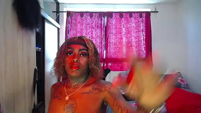 pink 7777 online show from 02-16-26, 05:20