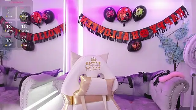 Snapshot of Alicia_leclair chatting on 11-01-25, 08:00 Alicia leclair online show from 11-01-25, 08:00