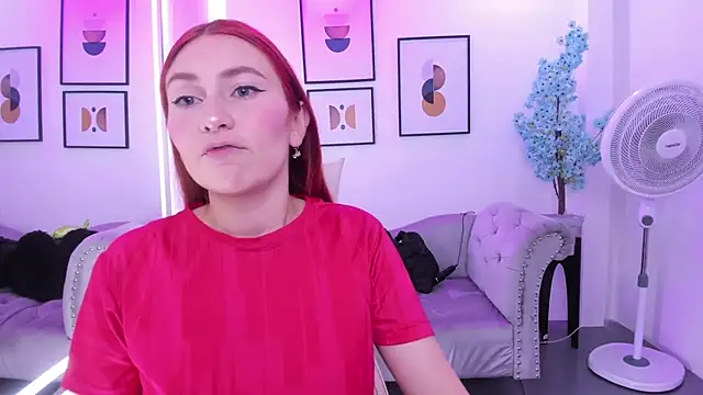 Snapshot of Alicia_leclair chatting on 11-26-25, 03:40 Alicia leclair online show from 11-26-25, 03:40