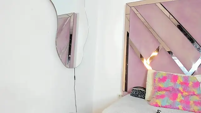 Akiraht online show from 10-10-25, 08:41