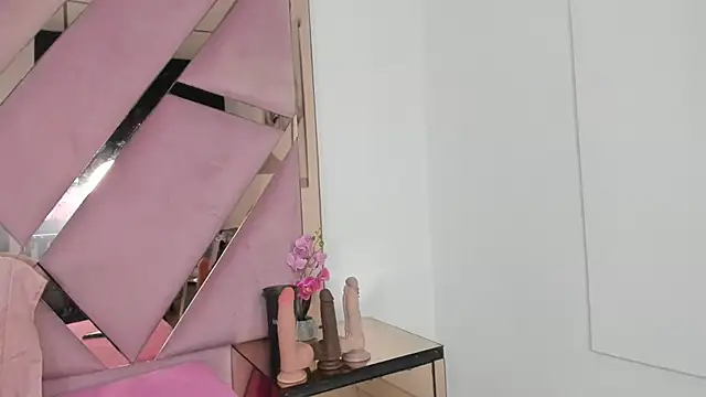 Akiraht online show from 10-25-25, 08:47