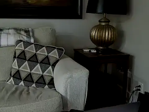 JulieHolliday online show from 10-15-25, 11:16