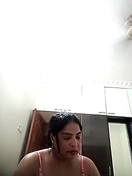 Snapshot of srimasrima chatting on 09-29-25, 02:55 srimasrima online show from 09-29-25, 02:55