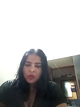 Snapshot of srimasrima chatting on 10-26-25, 10:25 srimasrima online show from 10-26-25, 10:25