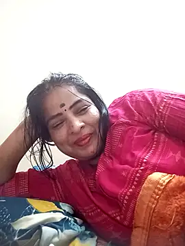 Snapshot of srimasrima chatting on 11-18-25, 04:11 srimasrima online show from 11-18-25, 04:11