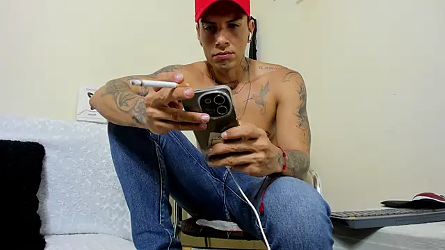 Alan Fire online show from 11-21-25, 01:48