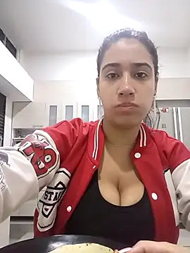 Samantha hotly online show from 10-16-25, 10:49