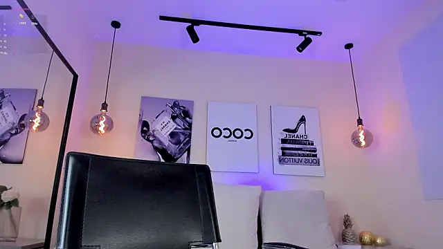 Samantha hotly online show from 04-22-26, 02:07