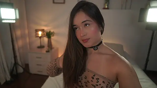 Snapshot of ximena_cortez_03 chatting on 06-03-26, 11:43 ximena cortez 03 online show from 06-03-26, 11:43