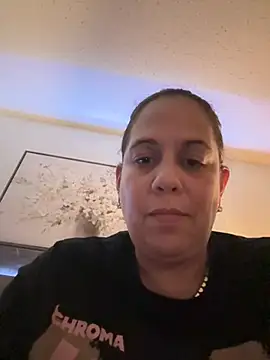 PrettyKittyMia online show from 04-12-26, 09:20