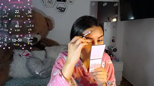 channel-rose1 online show from 11-03-25, 12:28