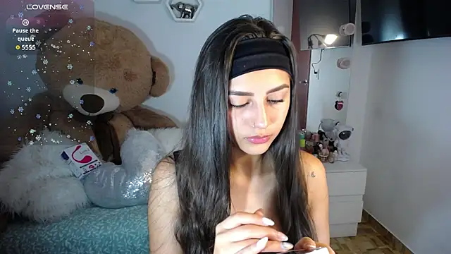 channel-rose1 online show from 03-18-26, 08:39