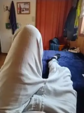 Snapshot of Yayo66 chatting on 07-12-26, 08:22 Yayo66 online show from 07-12-26, 08:22