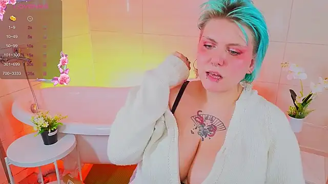 Snapshot of bluelunaray chatting on 09-15-25, 09:53 bluelunaray online show from 09-15-25, 09:53