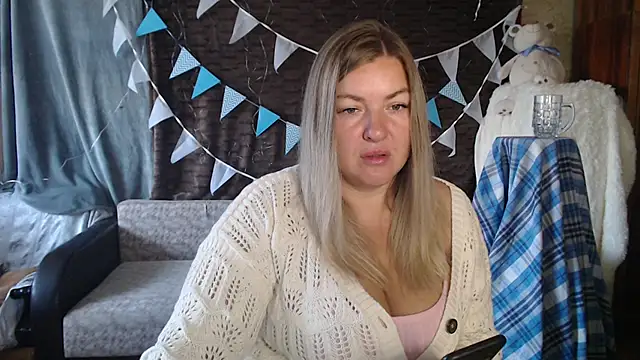 NikaSkylink online show from 10-04-25, 04:21