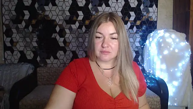 NikaSkylink online show from 11-18-25, 08:13