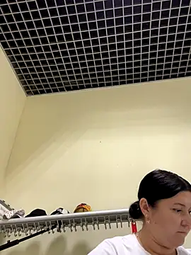 Snapshot of Liza_Will chatting on 09-18-25, 10:39 Liza Will online show from 09-18-25, 10:39