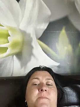 Snapshot of Liza_Will chatting on 09-23-25, 07:00 Liza Will online show from 09-23-25, 07:00