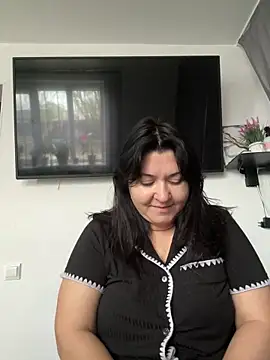 Liza Will online show from 12-16-25, 08:08