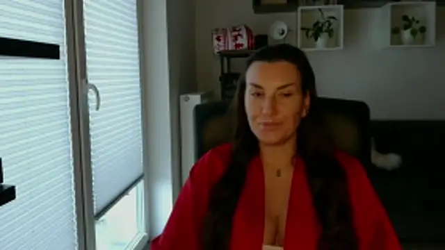 DonnaAmore online show from 11-11-25, 08:14