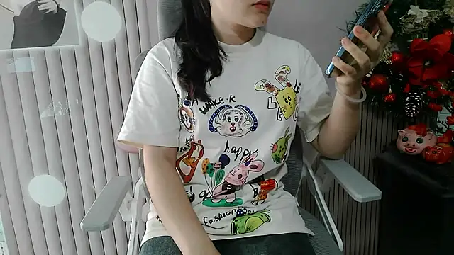 Emachiii online show from 03-22-26, 07:56