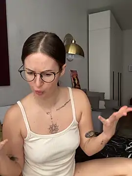 ElizabetBlack online show from 02-16-26, 07:15