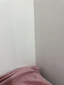 Snapshot of YourSlutBoySl chatting on 11-03-25, 06:14 YourSlutBoySl online show from 11-03-25, 06:14