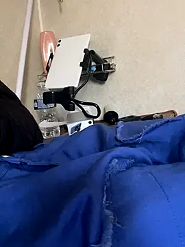 Ig-o3zaybrazy online show from 10-18-25, 03:57