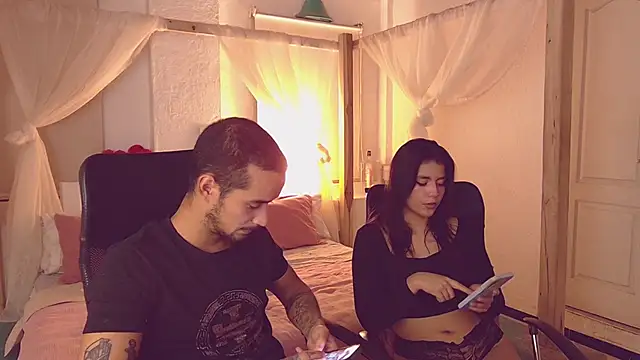 Snapshot of Laila_asher chatting on 10-02-25, 06:53 Laila asher online show from 10-02-25, 06:53