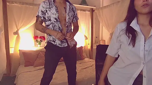 Snapshot of Laila_asher chatting on 10-12-25, 04:55 Laila asher online show from 10-12-25, 04:55